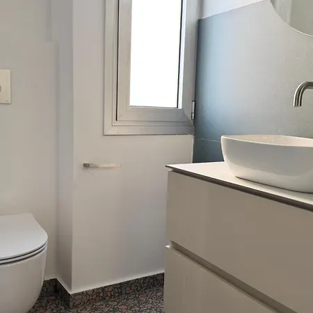 Luxury * نيقوسيا